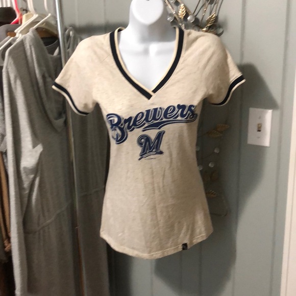 5th & Ocean Tops - MLB Brewers 5th & Ocean tee size small